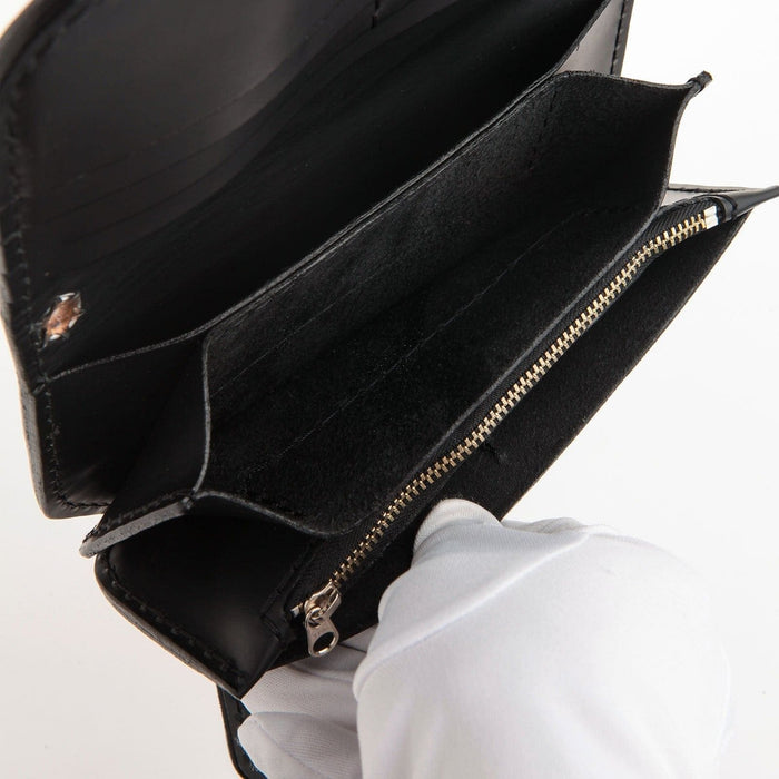 with zipper slot