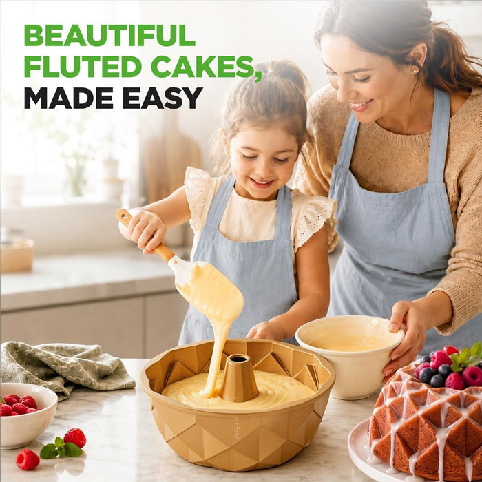 9" Cake Pan - Uniform Baking, Nonstick Thick and Heavy Cast Aluminum, Gold