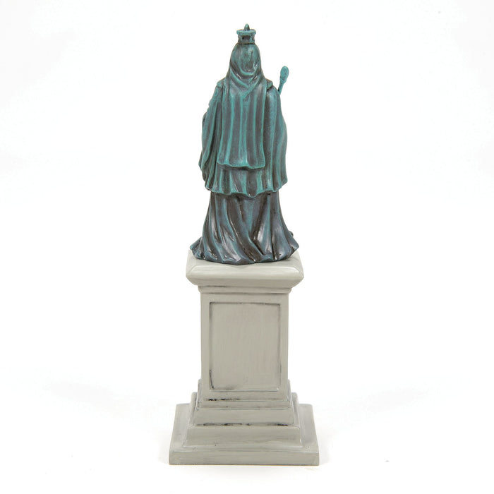 A Monument For Her Majesty