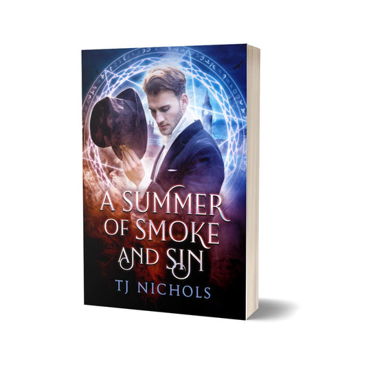 A Summer of Smoke and Sin (PAPERBACK)