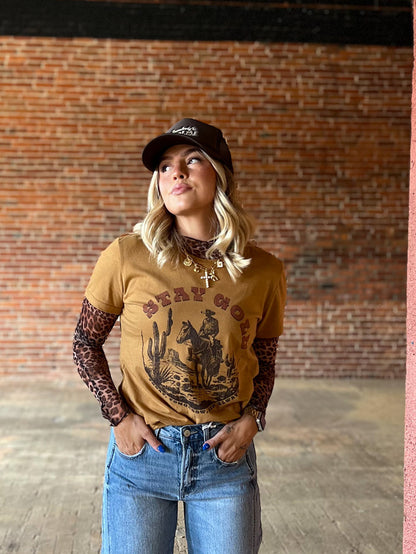 Ariat Womens Stay Gold Boyfriend Fit T-Shirt, Harvest Gold