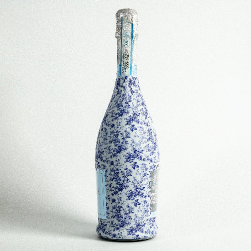 Beau Bottles Beau Bottles Grandmillenial Blue Floral - Prosecco Collection