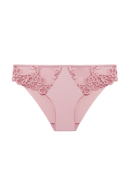 Blush Saga Brief
