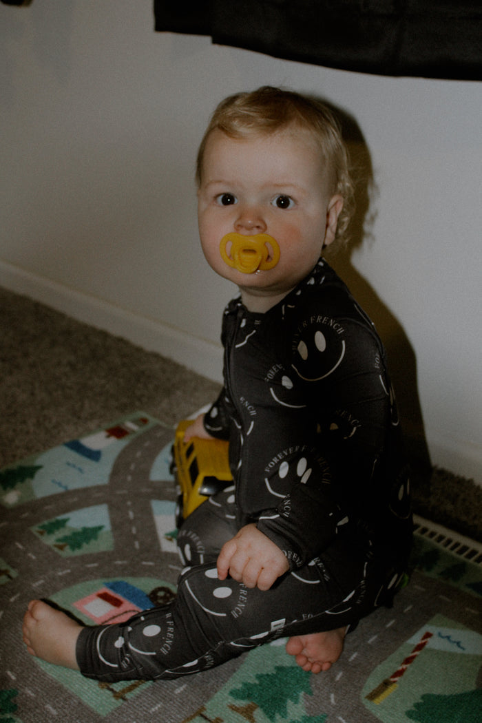 Forever French Baby Bamboo Zip Pajamas, Charcoal & White ff Smile