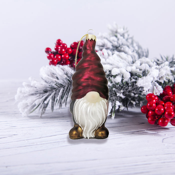 Gnome with Burgundy Hat (1)