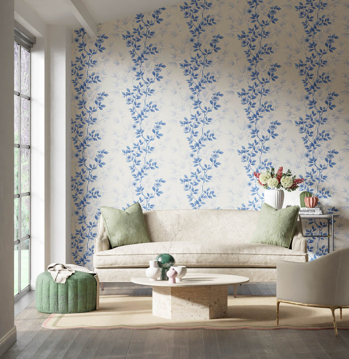 Lady Alford wallpaper - Porcelain/China Blue - Diane Hill
