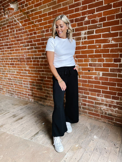 Off Duty Chic Cropped Pant, Black