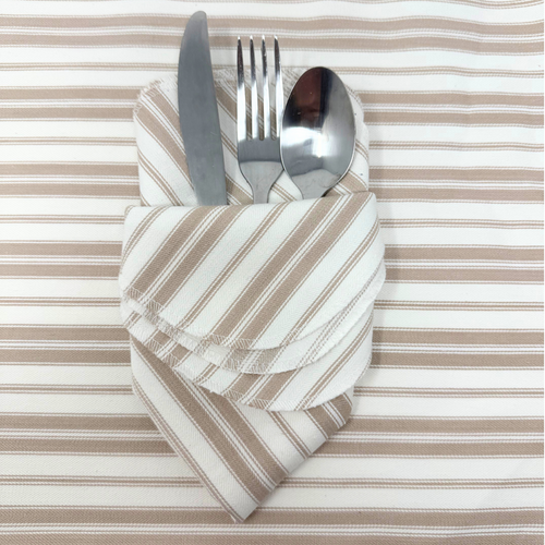 High quality, sturdy 100% yarn-dyed flannel cotton
Generously Sized – Each napkin measures 14" x 14", offering ample coverage for meals, snacks, or lunchboxes
4-Pack Value – Includes four sturdy cloth napkins in every pack
Easy Care – Simply machine wash and tumble dry
Eco-Friendly &amp; Reusable – A sustainable swap for paper towels and disposable napkins