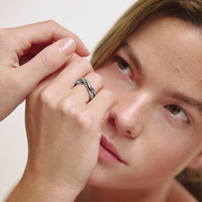 Waves Twisted Ring Silber